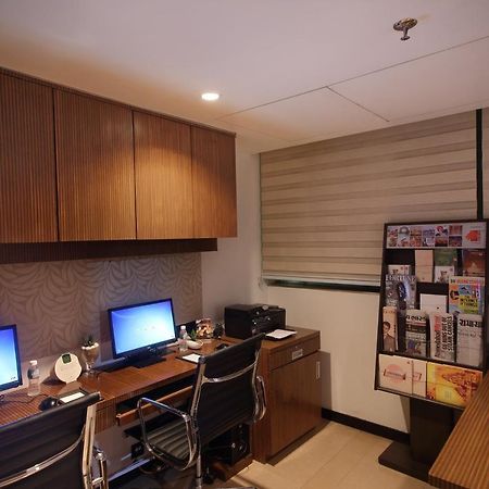 Fortune Select Sg Highway, Ahmedabad - Member Itc Hotels' Group المظهر الخارجي الصورة