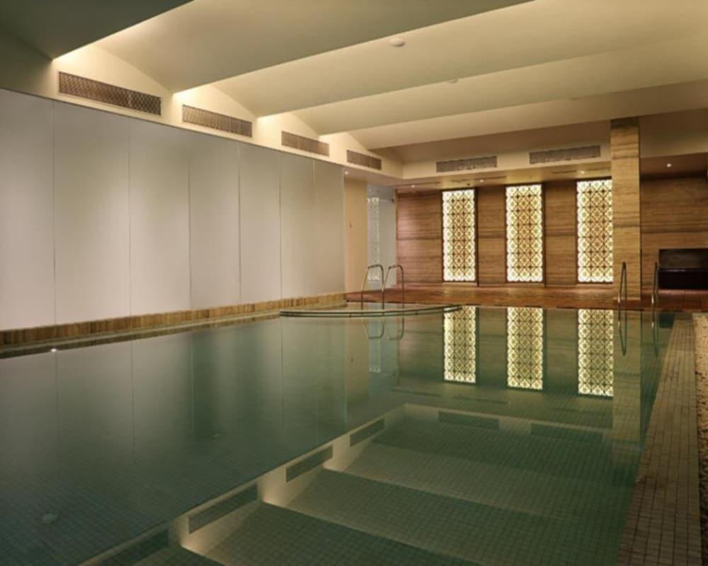 Fortune Select Sg Highway, Ahmedabad - Member Itc Hotels' Group المظهر الخارجي الصورة