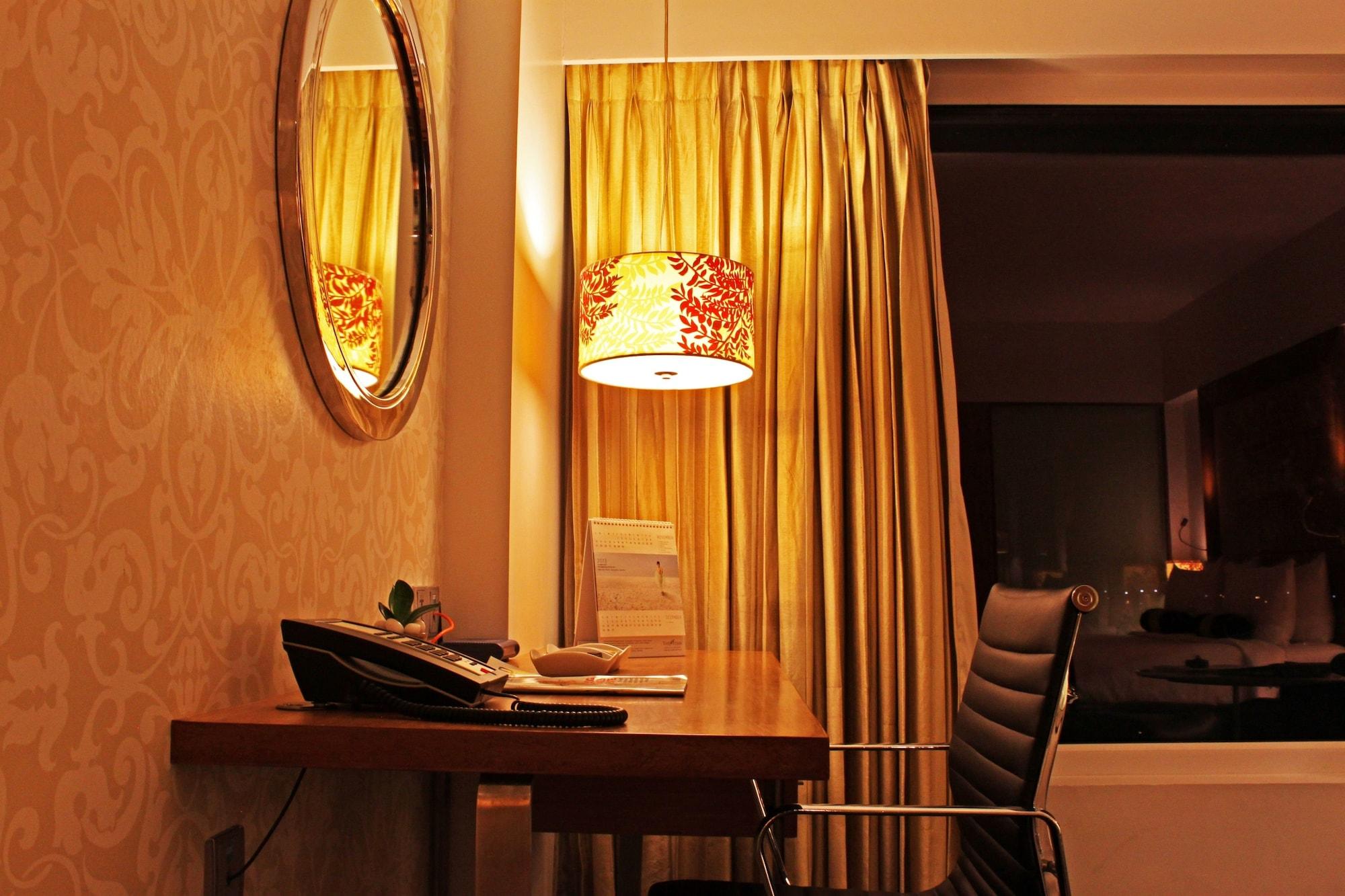 Fortune Select Sg Highway, Ahmedabad - Member Itc Hotels' Group المظهر الخارجي الصورة