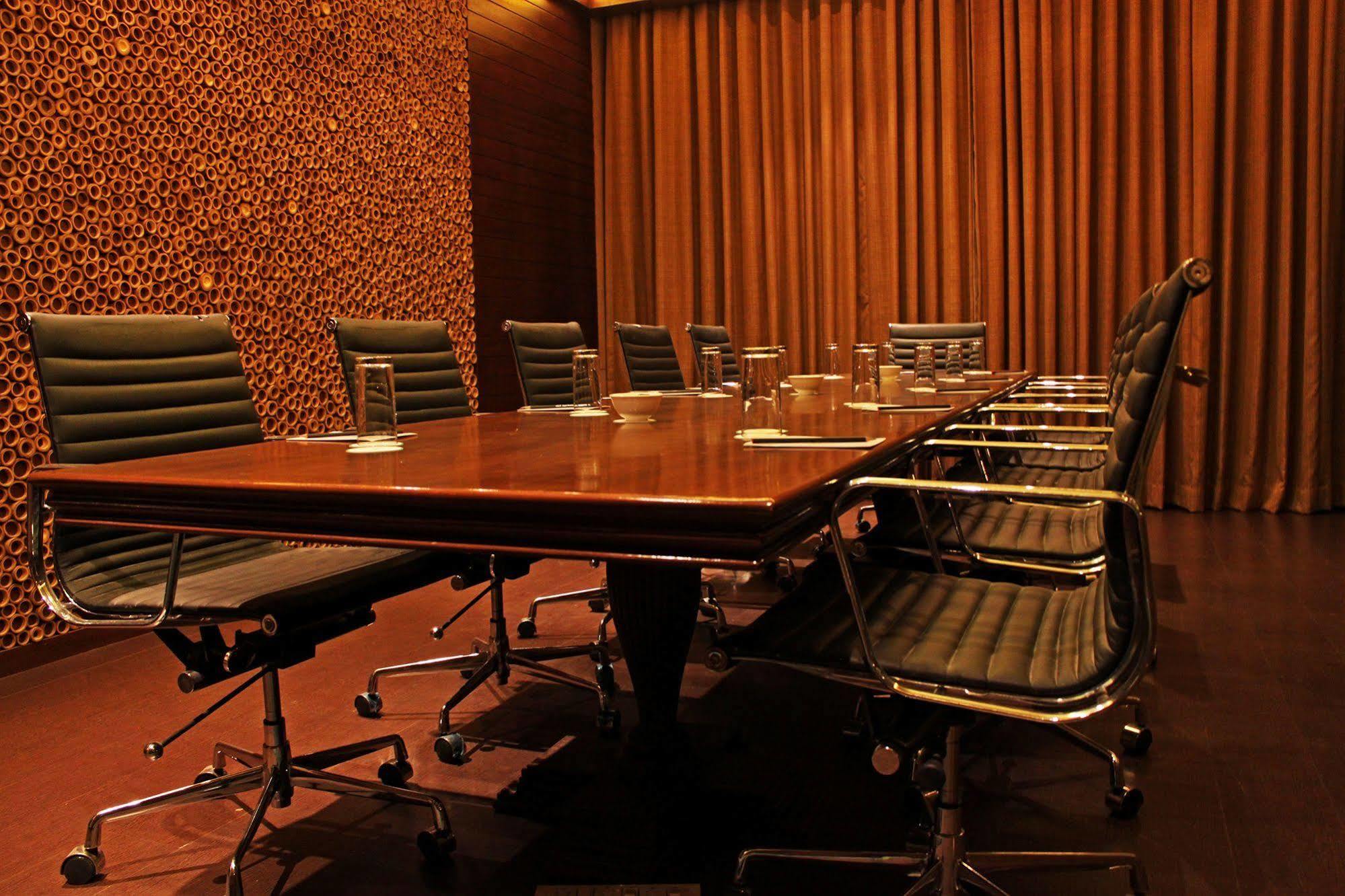 Fortune Select Sg Highway, Ahmedabad - Member Itc Hotels' Group المظهر الخارجي الصورة