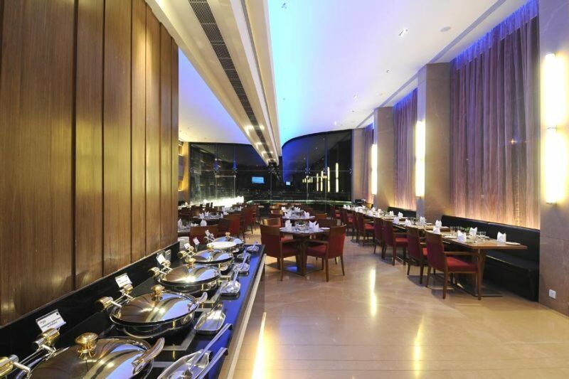 Fortune Select Sg Highway, Ahmedabad - Member Itc Hotels' Group المظهر الخارجي الصورة